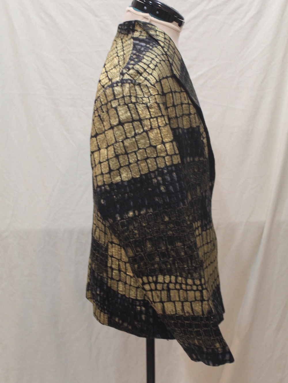 Chico’s Size 2 Gold Black Metallic Croc Print Silk Blend Blazer - Picture 2 of 5